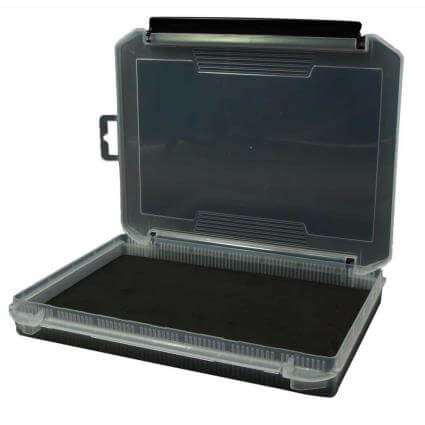 Boite rangement - Scratch Tackle ouverte, compartiments modulables pour le matériel de pêche en mer.