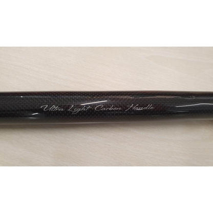 Canne Aventador Top Class 12 lbs traîne au vif - COLMIC, Ultra Light Carbon Handle detail